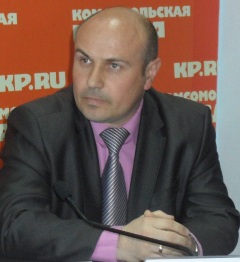 Олег Орлов