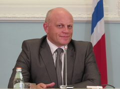 Виктор Назаров Виктор Назаров