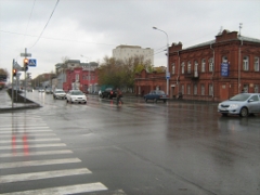 На "зебре" полицейский насмерть сбил женщину На "зебре" полицейский насмерть сбил женщину